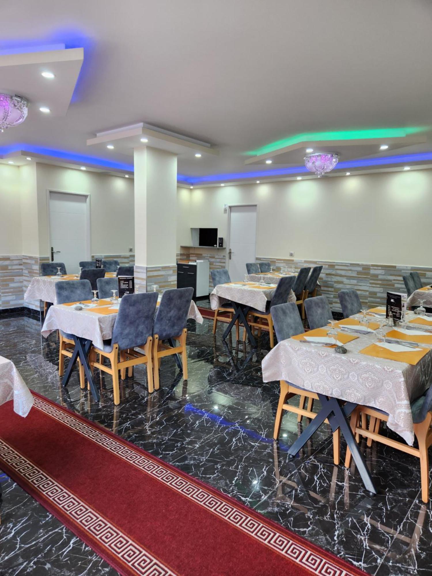 Hotel Harbonnieres ภายนอก รูปภาพ